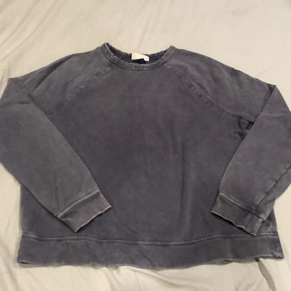 Great Condition Cotton Distressed Blue Crewneck Sweatshirt size Medium Women’s